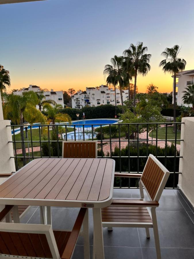 Walk To Puerto Banus, 2Br, 2Bth, Pool Apartment Marbella Exterior photo